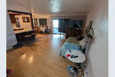 8075 Calle Royale Way, Sacramento, CA 95823 - Photo 16
