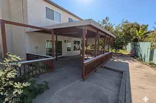 8075 Calle Royale Way, Sacramento, CA 95823 - Photo 12