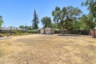 9616 Walnut Avenue, Elk Grove, CA 95624 - Photo 30