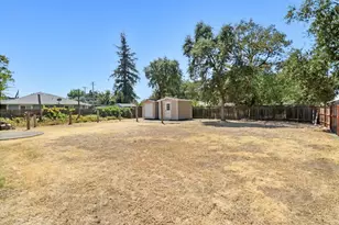 9616 Walnut Ave, Elk Grove, CA 95624 - Photo 30