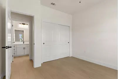 4444 Sundari Avenue, Olivehurst, CA 95961 - Photo 10