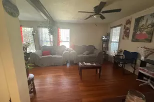 1916 Donand, Modesto, CA 95351 - Photo 2