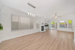 7652 Laguna Beach Way, Antelope, CA 95843 - Photo 10