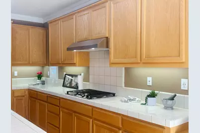 484 Presidio Place, Tracy, CA 95377 - Photo 6