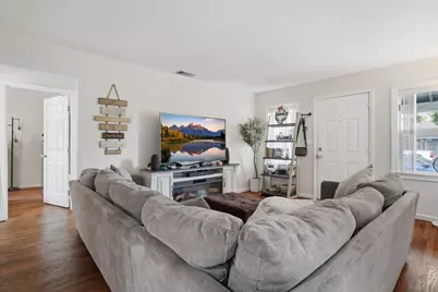 1534 Elmwood Avenue, Stockton, CA 95204 - Photo 12