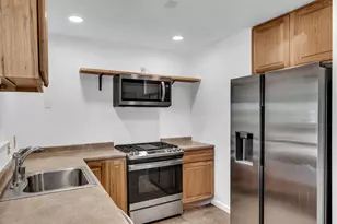 2012 Kellogg Way, Rancho Cordova, CA 95670 - Photo 6