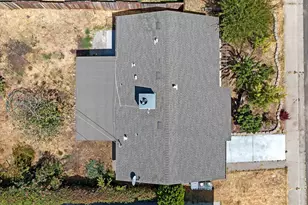 2012 Kellogg Way, Rancho Cordova, CA 95670 - Photo 10