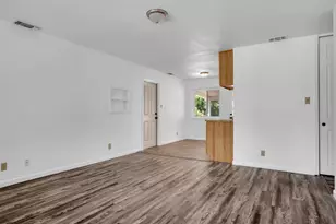 2012 Kellogg Way, Rancho Cordova, CA 95670 - Photo 6