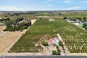 6909 E Haight Rd, Lodi, CA 95240 - Photo 14