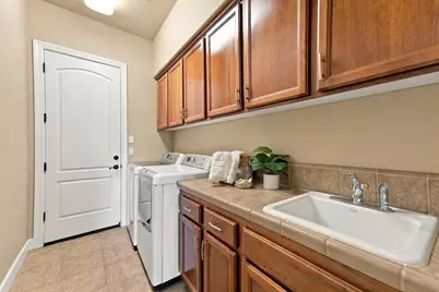 5031 Tesoro Way, El Dorado Hills, CA 95762 - Photo 44