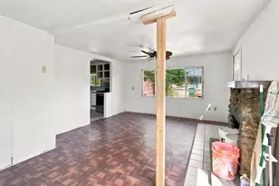 1827 N Sutro Ave, Stockton, CA 95205 - Photo 10