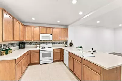 2201 Rose Arbur Drive, Sacramento, CA 95835 - Photo 6