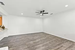 2201 Rose Arbur Dr, Sacramento, CA 95835 - Photo 30