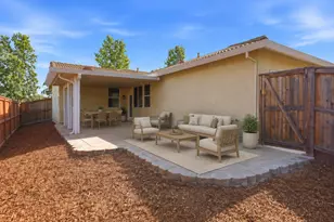 2201 Rose Arbur Dr, Sacramento, CA 95835 - Photo 20
