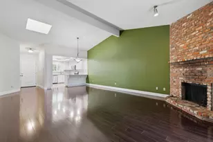 7115 Riverside Blvd, Sacramento, CA 95831 - Photo 8
