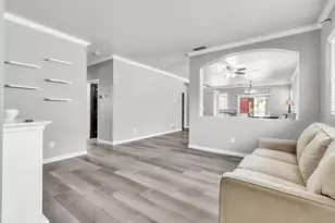 7950 Eskdale Ct, Sacramento, CA 95829 - Photo 4