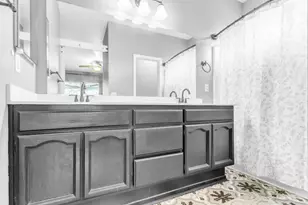 7950 Eskdale Ct, Sacramento, CA 95829 - Photo 18