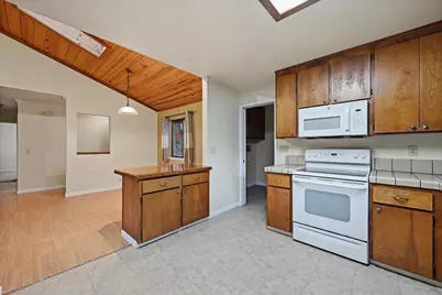 11261 Edward Drive, Grass Valley, CA 95949 - Photo 10