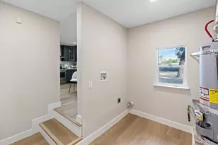 2215 E Flora St, Stockton, CA 95205 - Photo 18