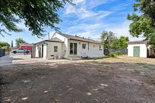 2215 E Flora St, Stockton, CA 95205 - Photo 20