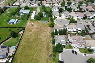 7818 Jacinto Rd, Elk Grove, CA 95758 - Photo 4