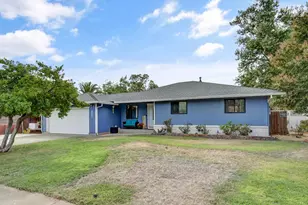6921 9th St, Rio Linda, CA 95673 - Photo 2