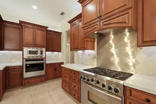 22559 N Peltier Ct, Acampo, CA 95220 - Photo 16