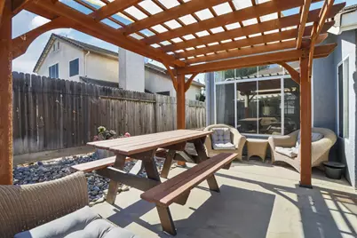 953 Lake Canyon Avenue, Galt, CA 95632 - Photo 40