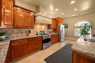 4549 McGee Ave, Modesto, CA 95357 - Photo 6