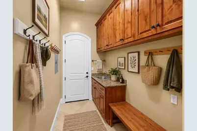 4549 McGee Avenue, Modesto, CA 95357 - Photo 14