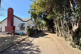 1113 Grand Ave, Olivehurst, CA 95961 - Photo 2