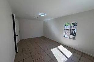 2665 Princeton St, Sacramento, CA 95815 - Photo 14