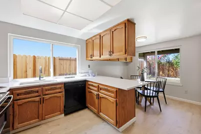 3370 Routier Road, Sacramento, CA 95827 - Photo 12