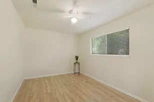 303 Vineyard Dr, Lodi, CA 95240 - Photo 22