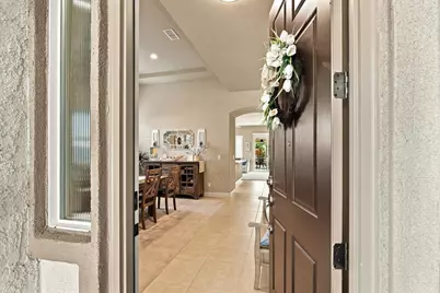 2073 Tracy Court, Folsom, CA 95630 - Photo 6