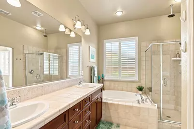 2073 Tracy Court, Folsom, CA 95630 - Photo 32