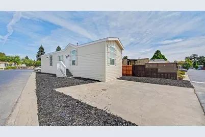 Bourn #258, Woodland, CA 95776 - Photo 2