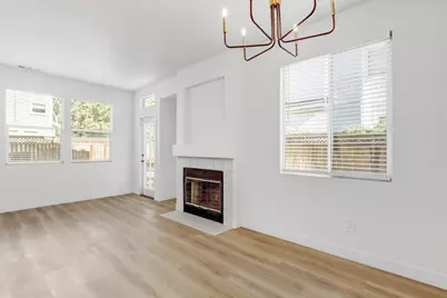 8228 Woods Edge Lane, Elk Grove, CA 95758 - Photo 6