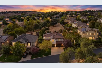 9010 Hearst Place, El Dorado Hills, CA 95762 - Photo 2