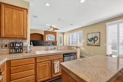 2418 Autumn Meadow Avenue, Sacramento, CA 95835 - Photo 16