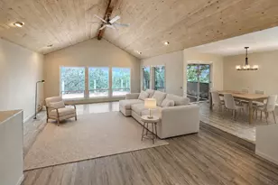 17572 Long Branch Ct, Penn Valley, CA 95946 - Photo 2
