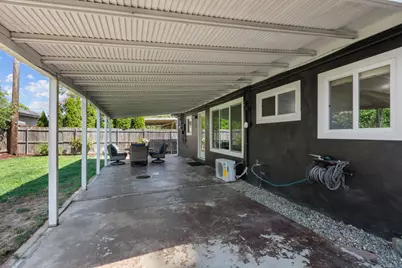 2209 Tevis Road, Sacramento, CA 95825 - Photo 24