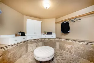 100 Englehart Dr, Folsom, CA 95630 - Photo 34