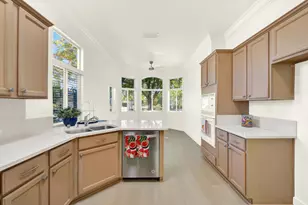 7100 Kingbird Ln, Roseville, CA 95747 - Photo 2