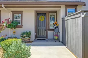 6815 Belfour Ln, El Dorado Hills, CA 95762 - Photo 2