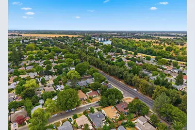 58 46th St, Sacramento, CA 95819 - Photo 26