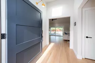 2830 Walton Way, Sacramento, CA 95821 - Photo 6