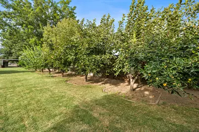 4904 E Harvest Road, Acampo, CA 95220 - Photo 20