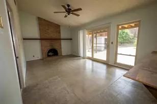 6316 Hillsdale Blvd, Sacramento, CA 95842 - Photo 6