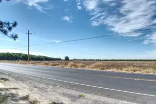 9437 Copperopolis Rd, Stockton, CA 95215 - Photo 10
